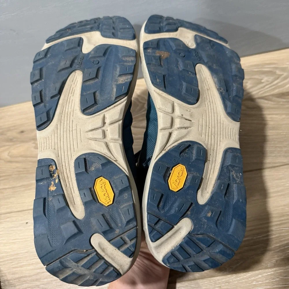 Topo Athletic MT-5 Trail Running Shoes Mens 10 Blue Teal Vibram Sole M-MT-5